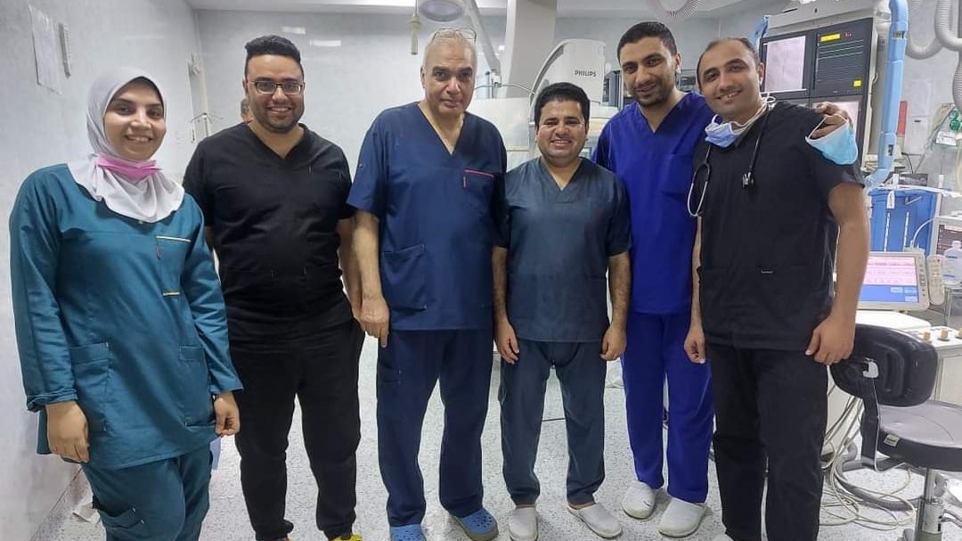 الفريق الطبي 