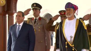 الرئيس السيسي مع سلطان عمان
