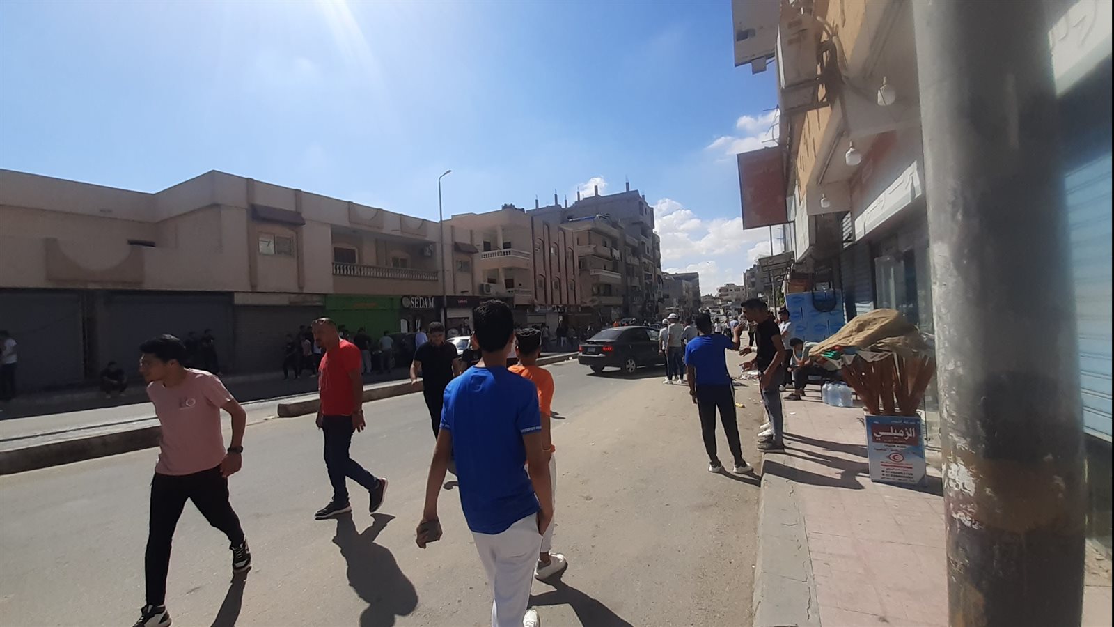 طلاب الثانوية العامة في سيناء بعد أداء الامتحانات 