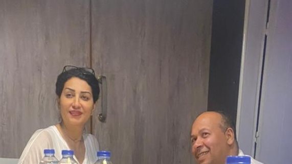 وفاء عامر