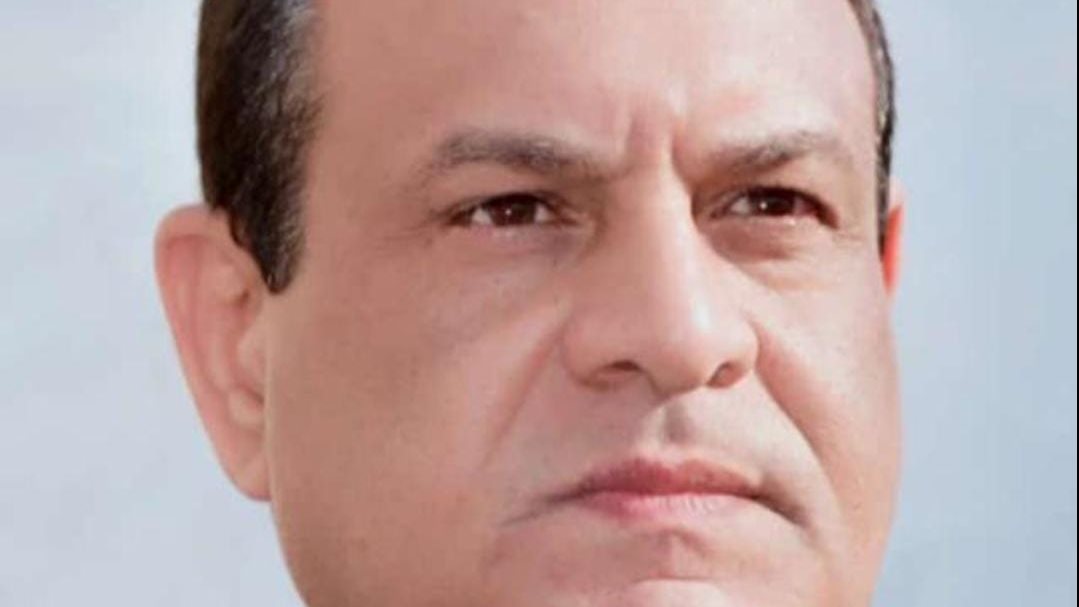 محافظ البحيرة