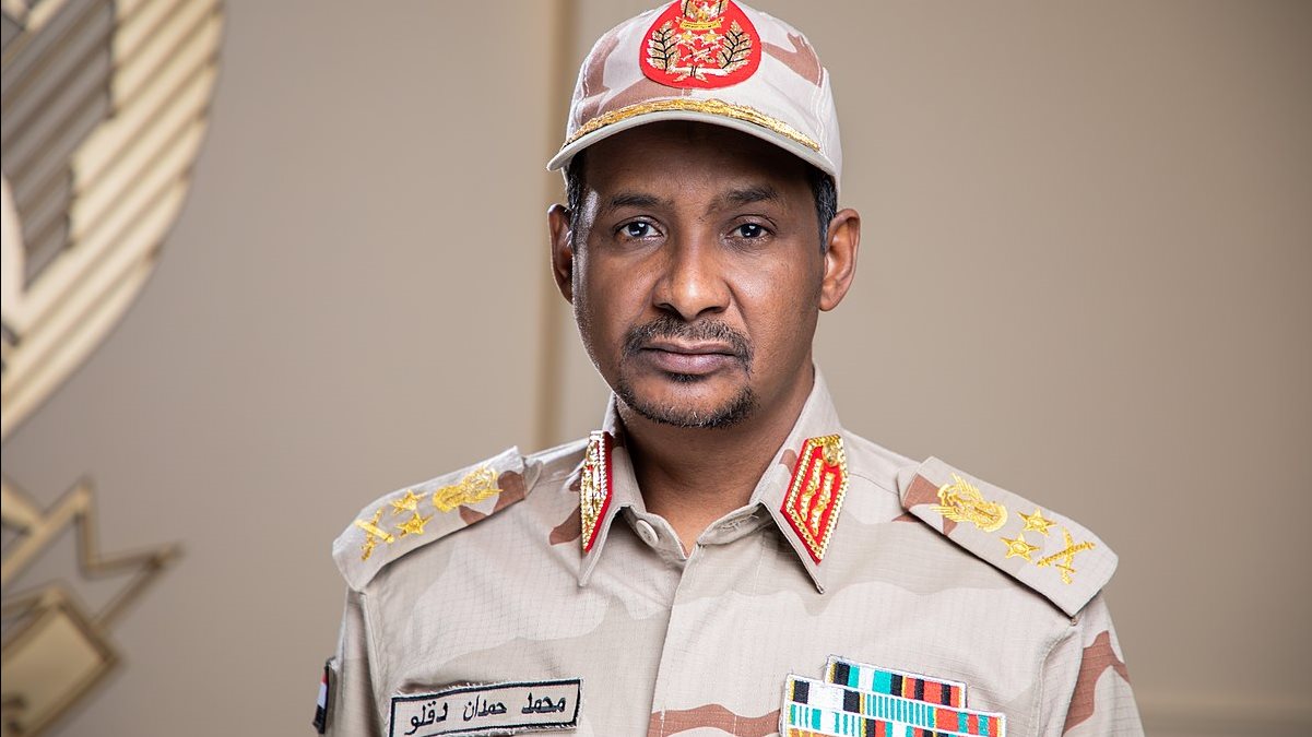  رئيس مجلس السيادة السوداني الفريق أول محمد حمدان دقلو