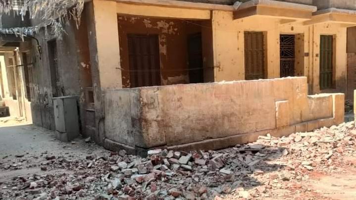 سقوط شرفة المنزل 