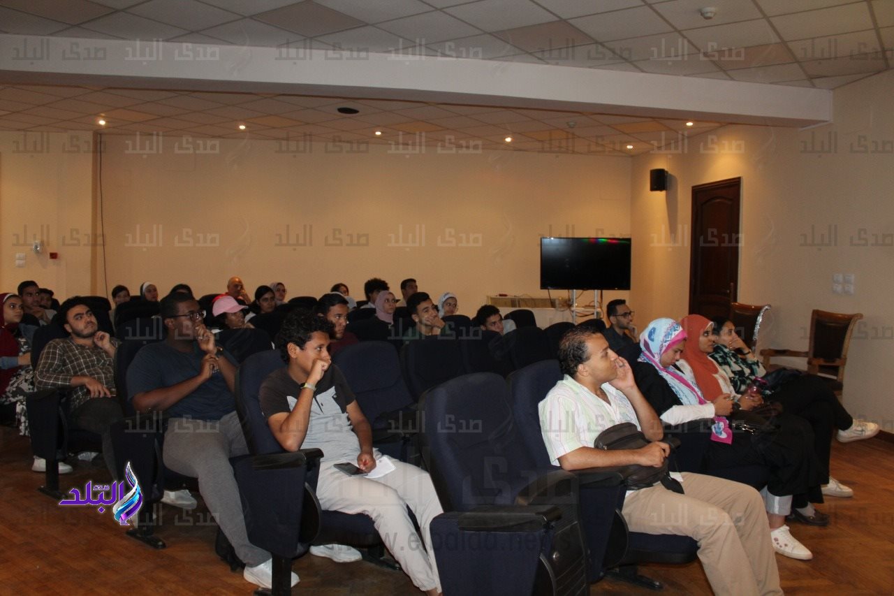ورشة عمل بقسم علوم الاتصال والإعلام بآداب عين شمس