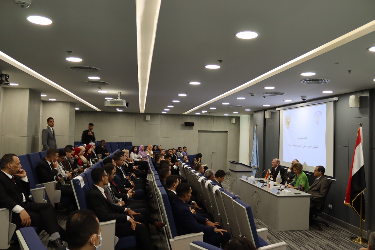 4B3B8983-0072-4BFB-94F4-E0A5CAE47E4E