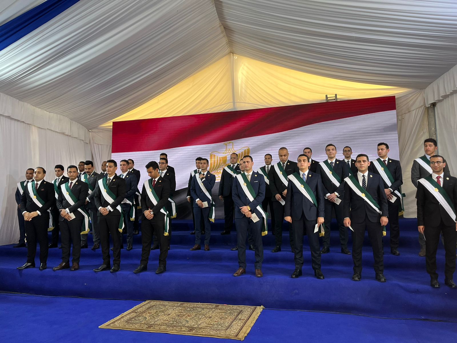 F2792E18-0FE7-42A8-8D47-A4FC8E007988