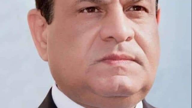 محافظ البحيرة
