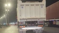 صورة للشاحنة المخالفة على الطريق الدائري