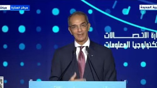 عمرو طلعت