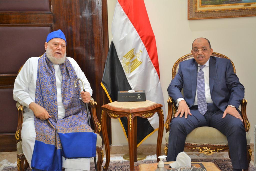 وزير التنمية المحلية والدكتور علي جمعة