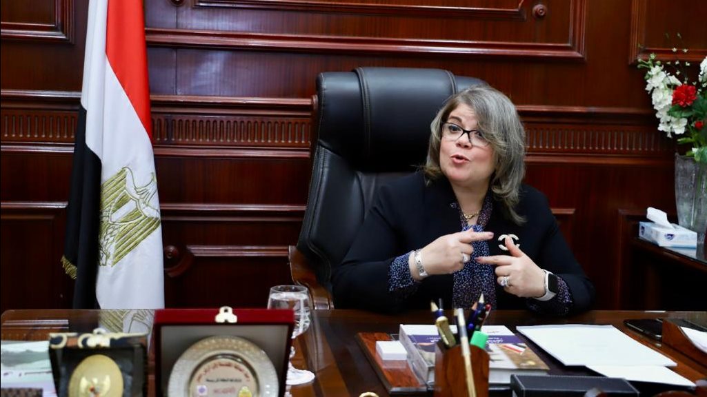 فيبي فوزي  ، وكيل مجلس الشيوخ