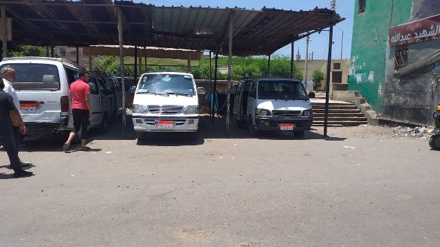 موقف السيارات 