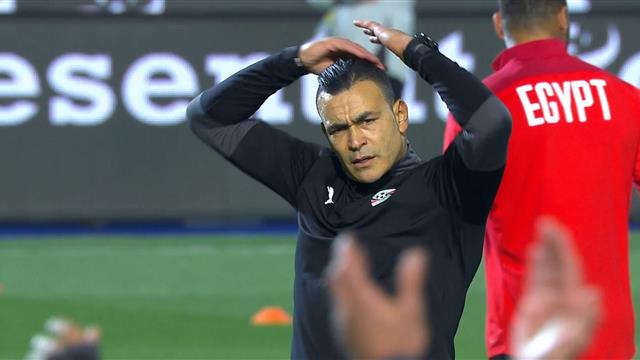 عصام الحضري
