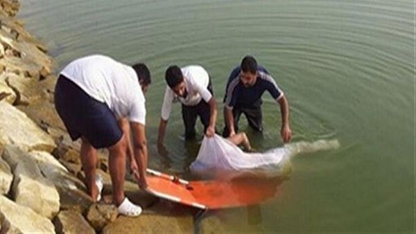 انتشال جثة الشاب 