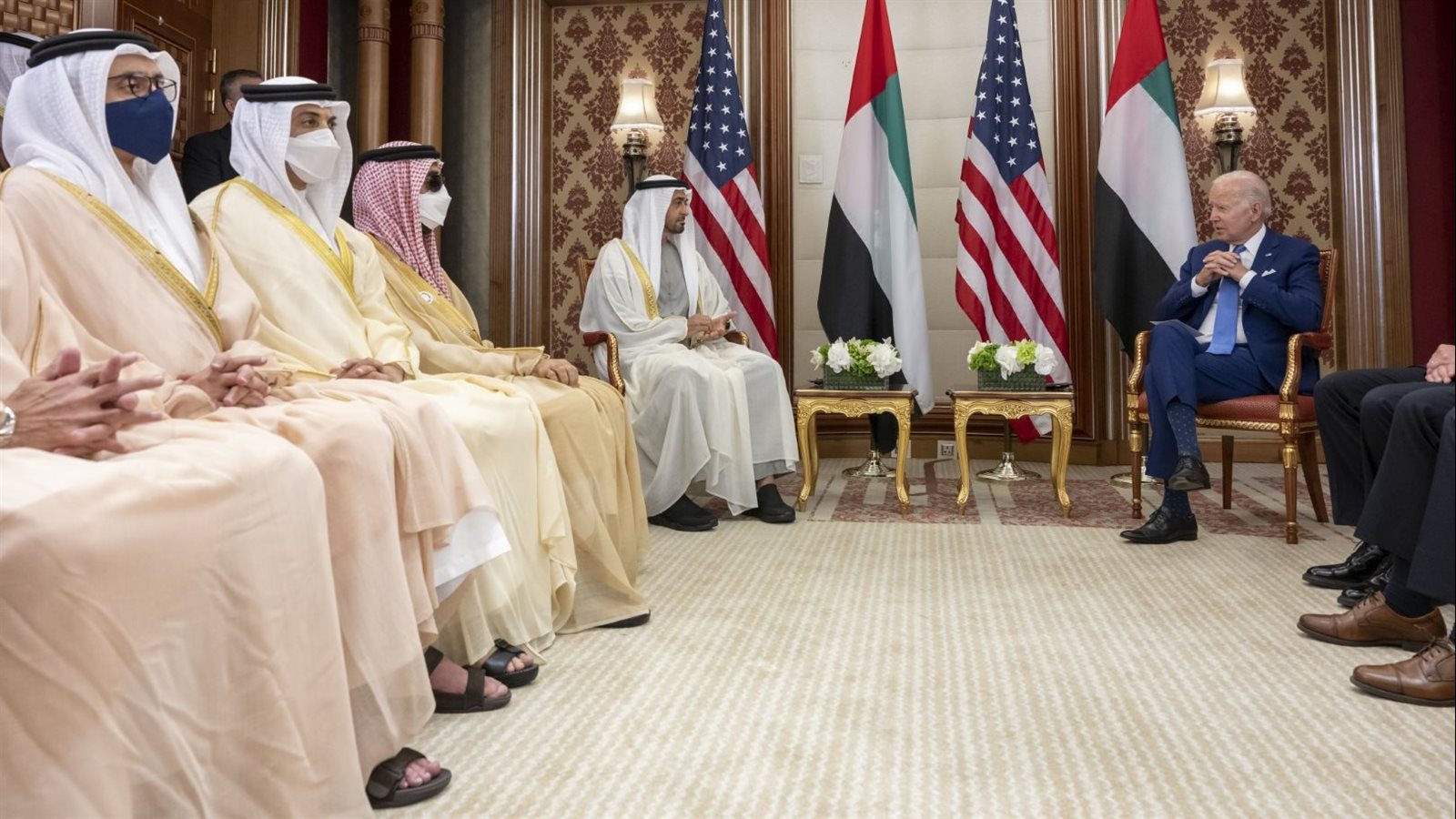 الرئيس الأمريكي ونظيره الإماراتي