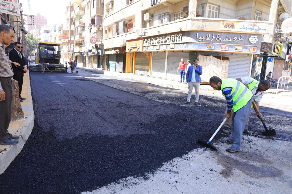 رصف شوارع حي شرق سوهاج
