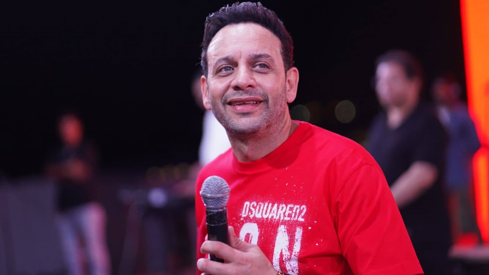 مصطفى قمر