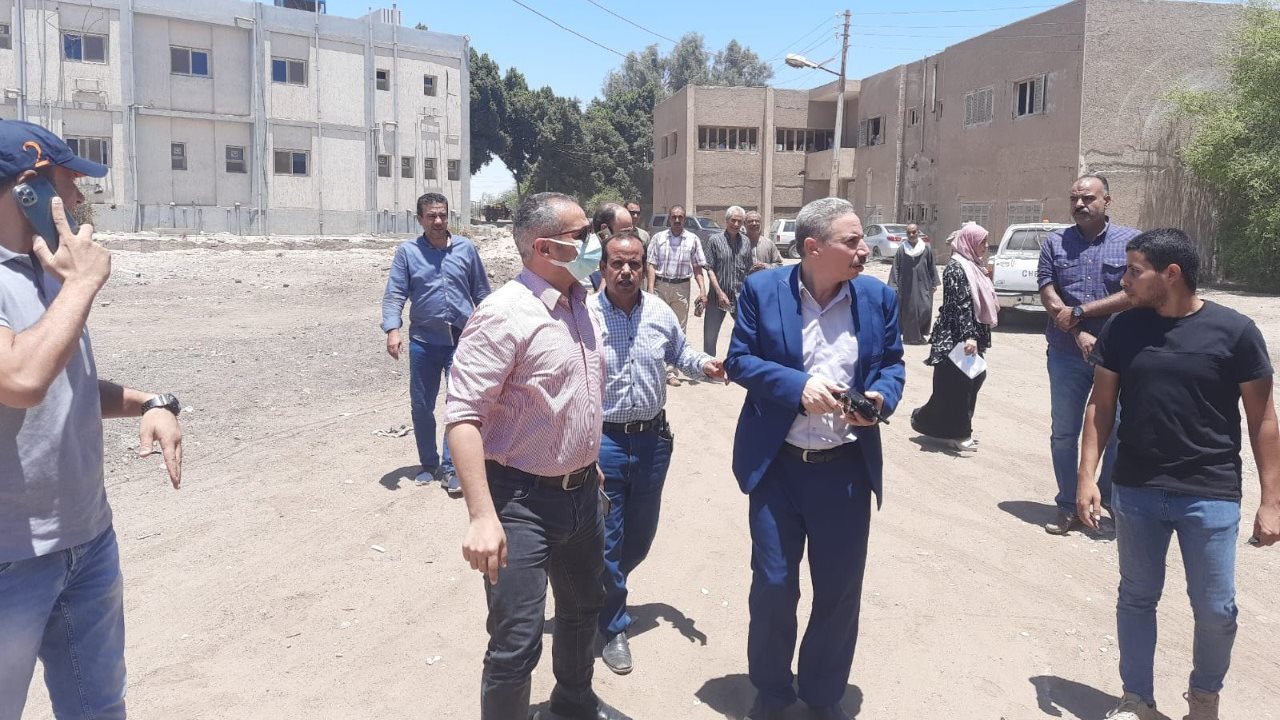 نائب محافظ أسيوط يتفقد أعمال مشروعات حياة كريمة بمركز أبنوب 