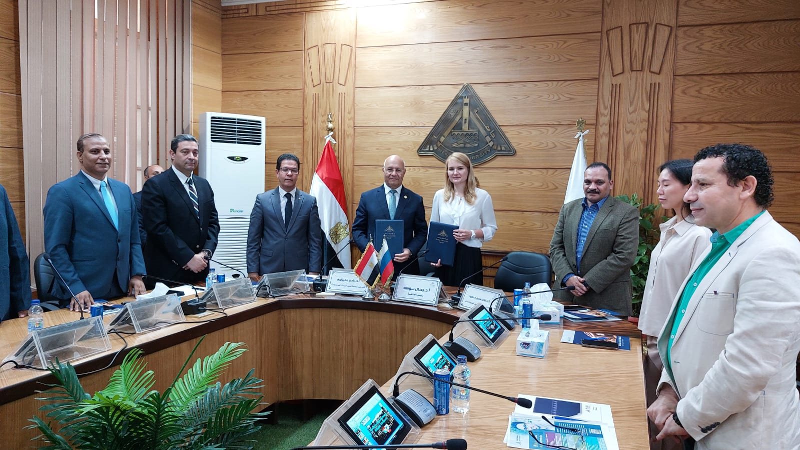 جانب من اللقاء