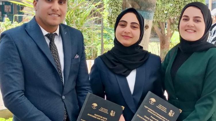 طلاب جامعة طنطا 