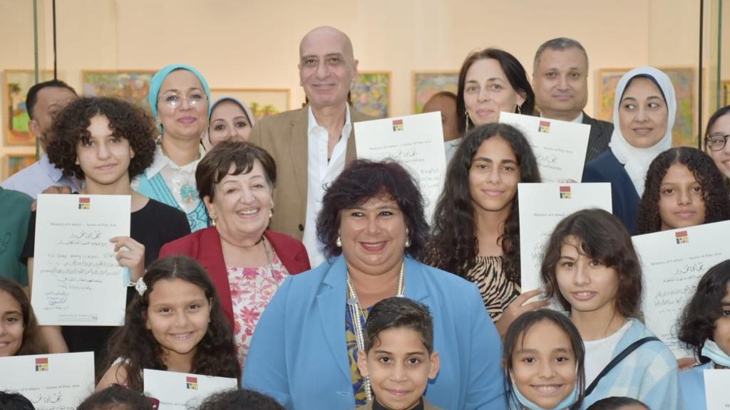 وزيرة الثقافة