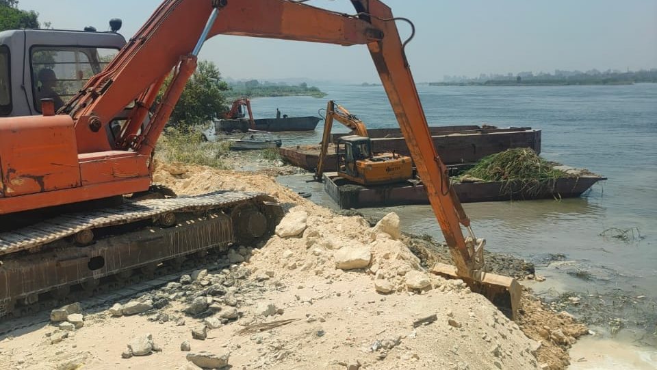 إزالة تعديات ومخالفات 