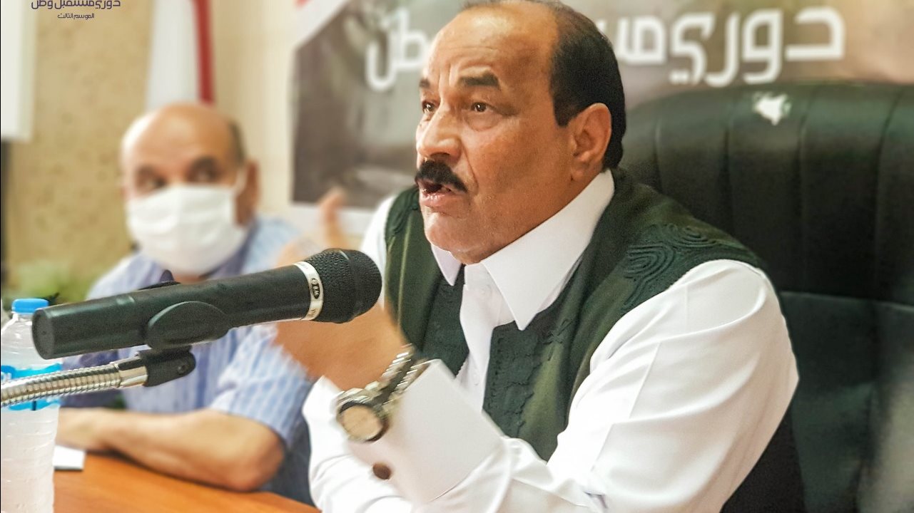 النائب صالح سلطان عضو مجلس الشيوخ عن محافظة مطروح