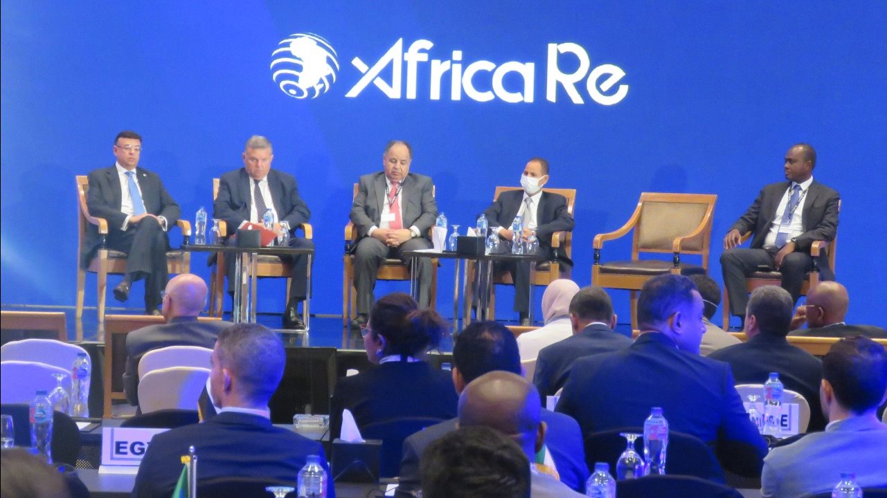  الجمعية العمومية للشركة الأفريقية لإعادة التأمين بالقاهرة