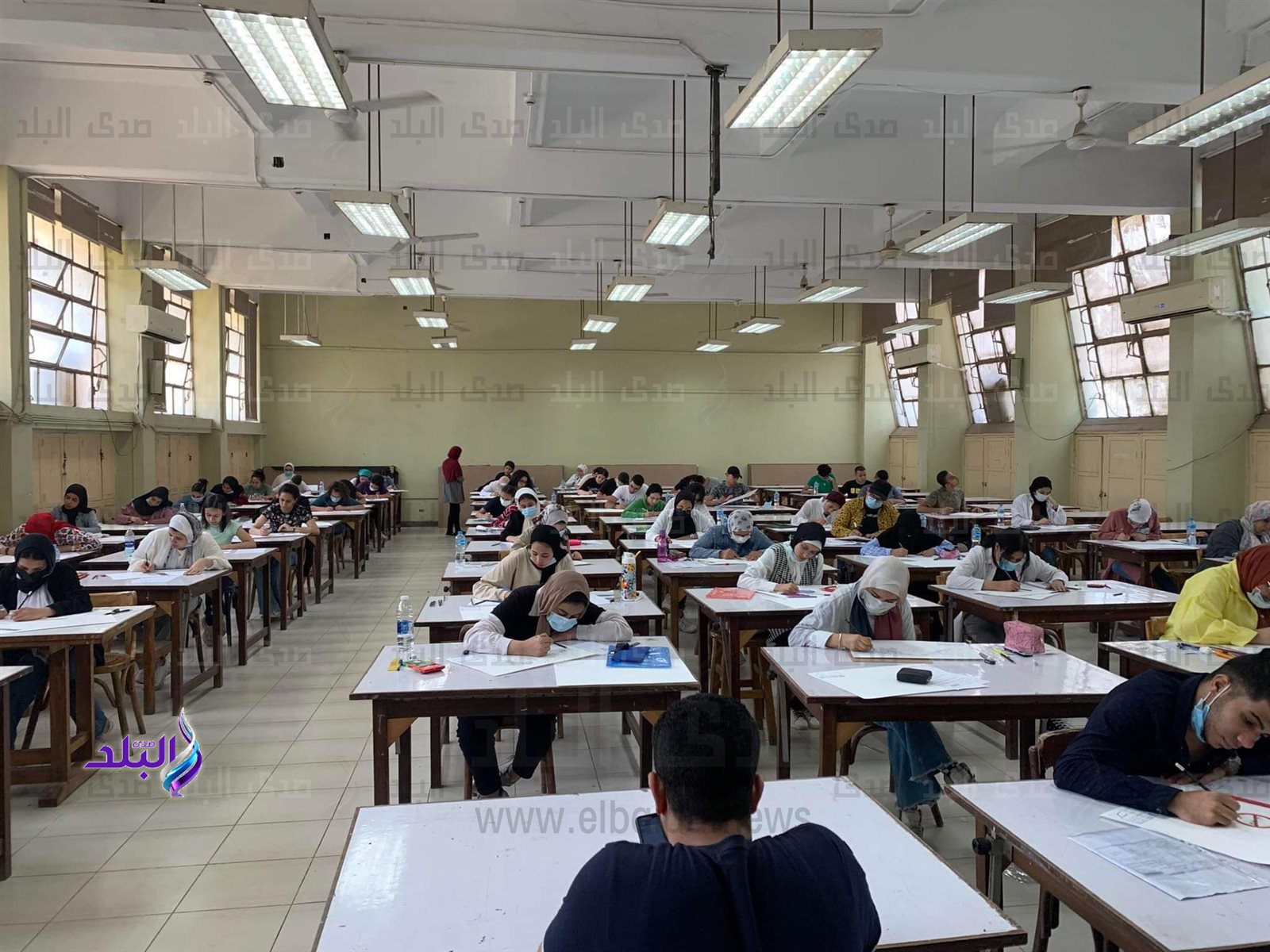 received_1537179316699968