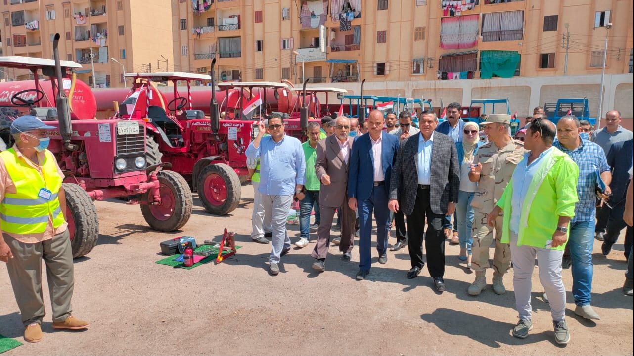 محافظ البحيرة