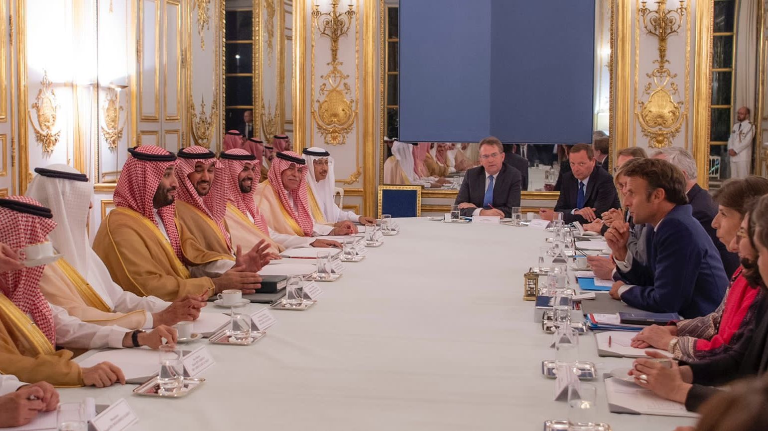 اجتماع ماكرون وبن سلمان