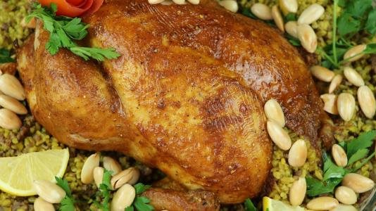طريقة عمل فراخ محشيه بالفريك