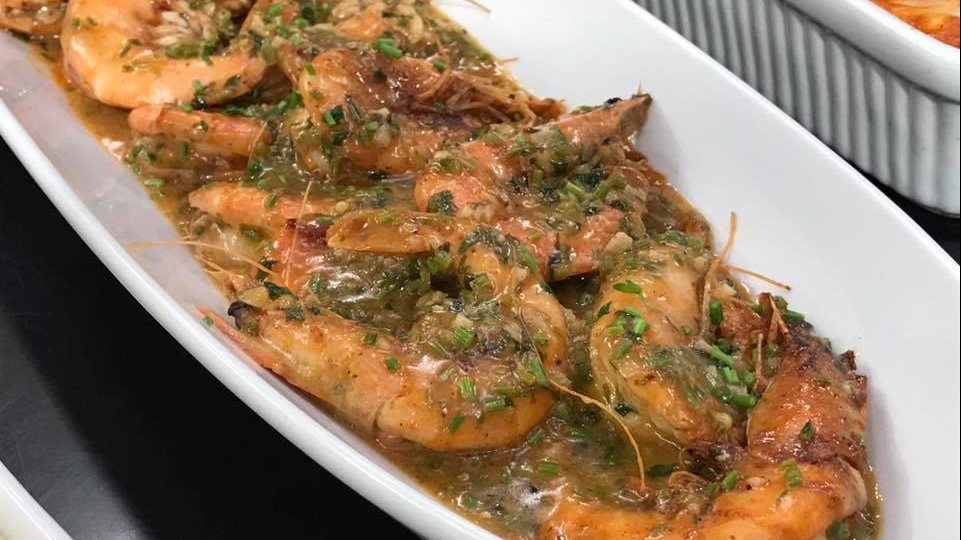 جمبري بصوص الزبدة والليمون 