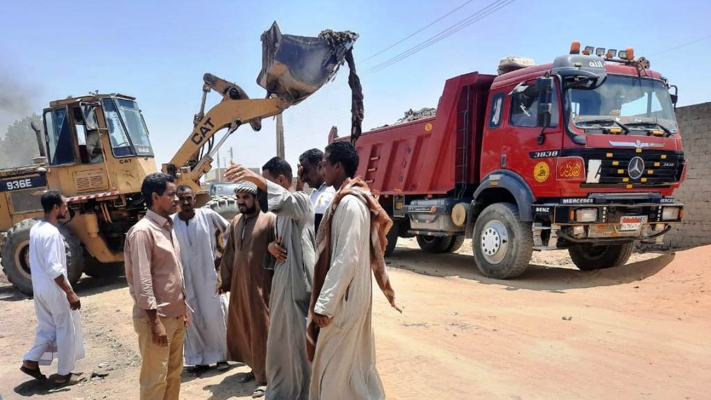 جهود وأنشطة المحليات بأسوان