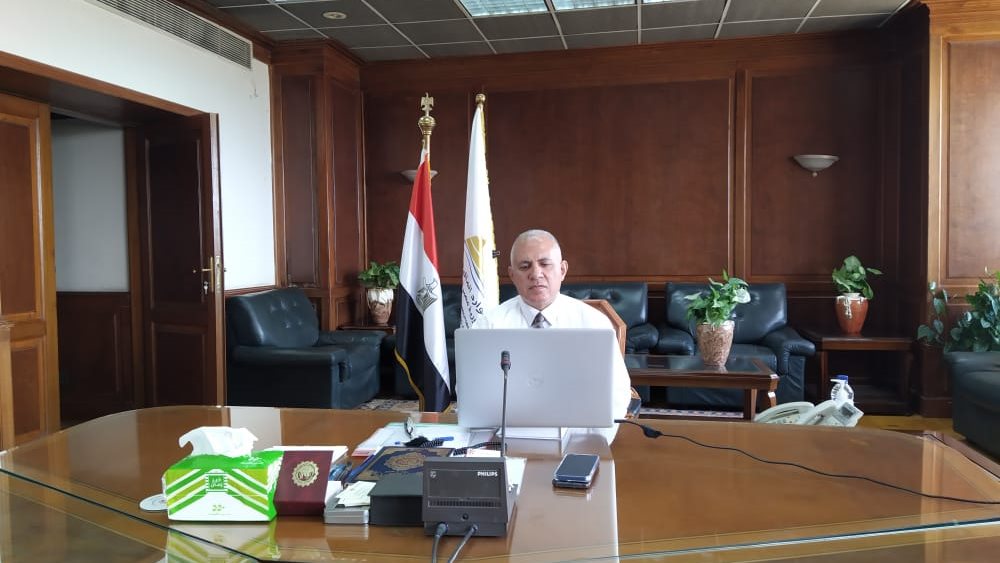 وزير الري 