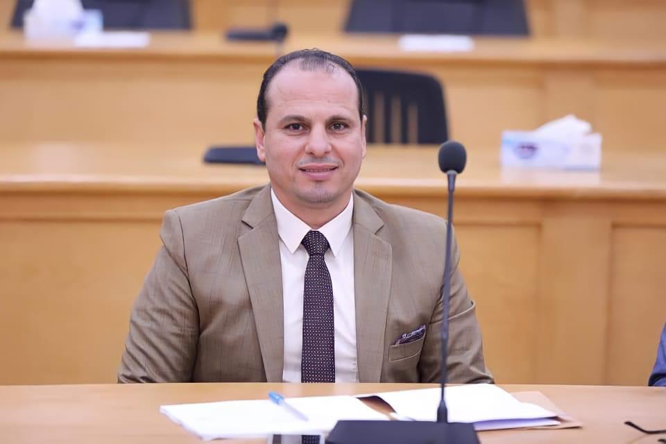 الدكتور نبيل زاهر 