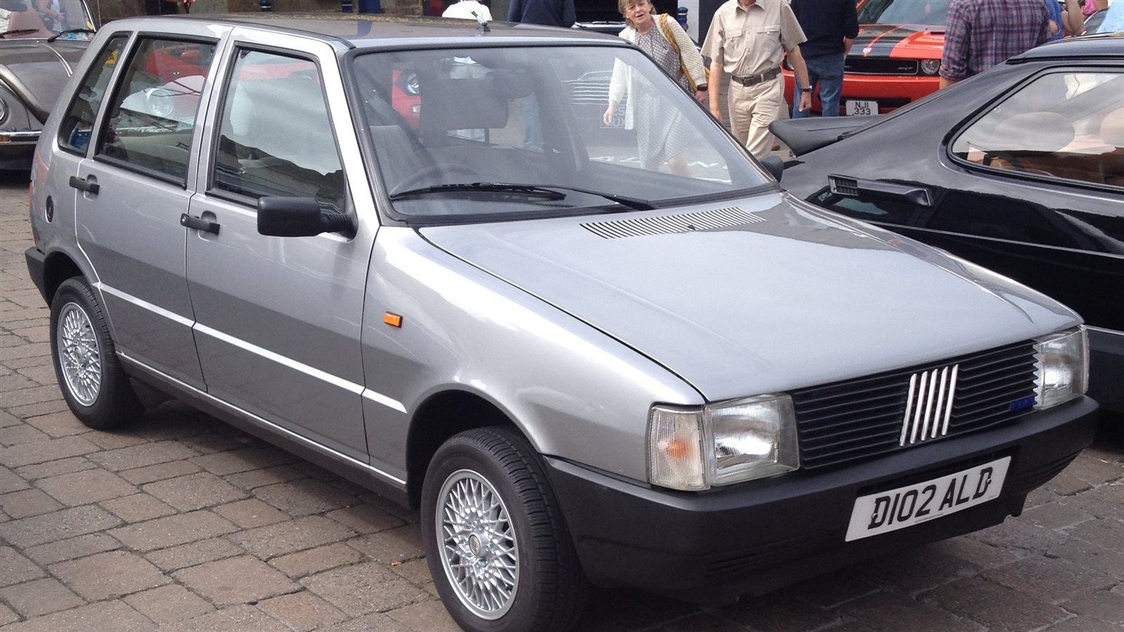  فيات اونو 2001