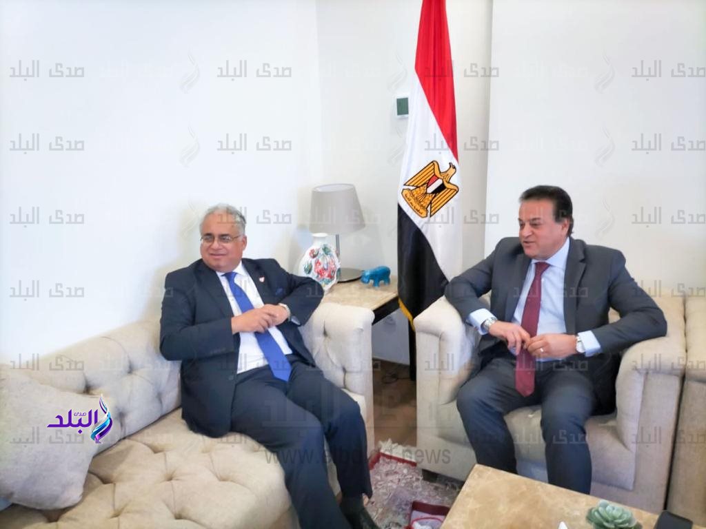 خلال مناقشة التعاون القائم في مجال التعليم الطبي المستمر