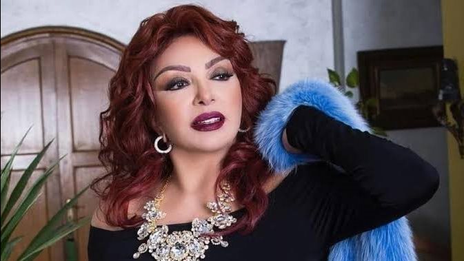 الفنانة نبيلة عبيد