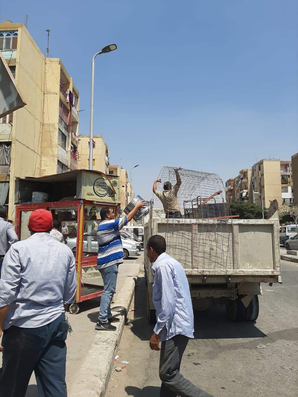 خلال الحملة