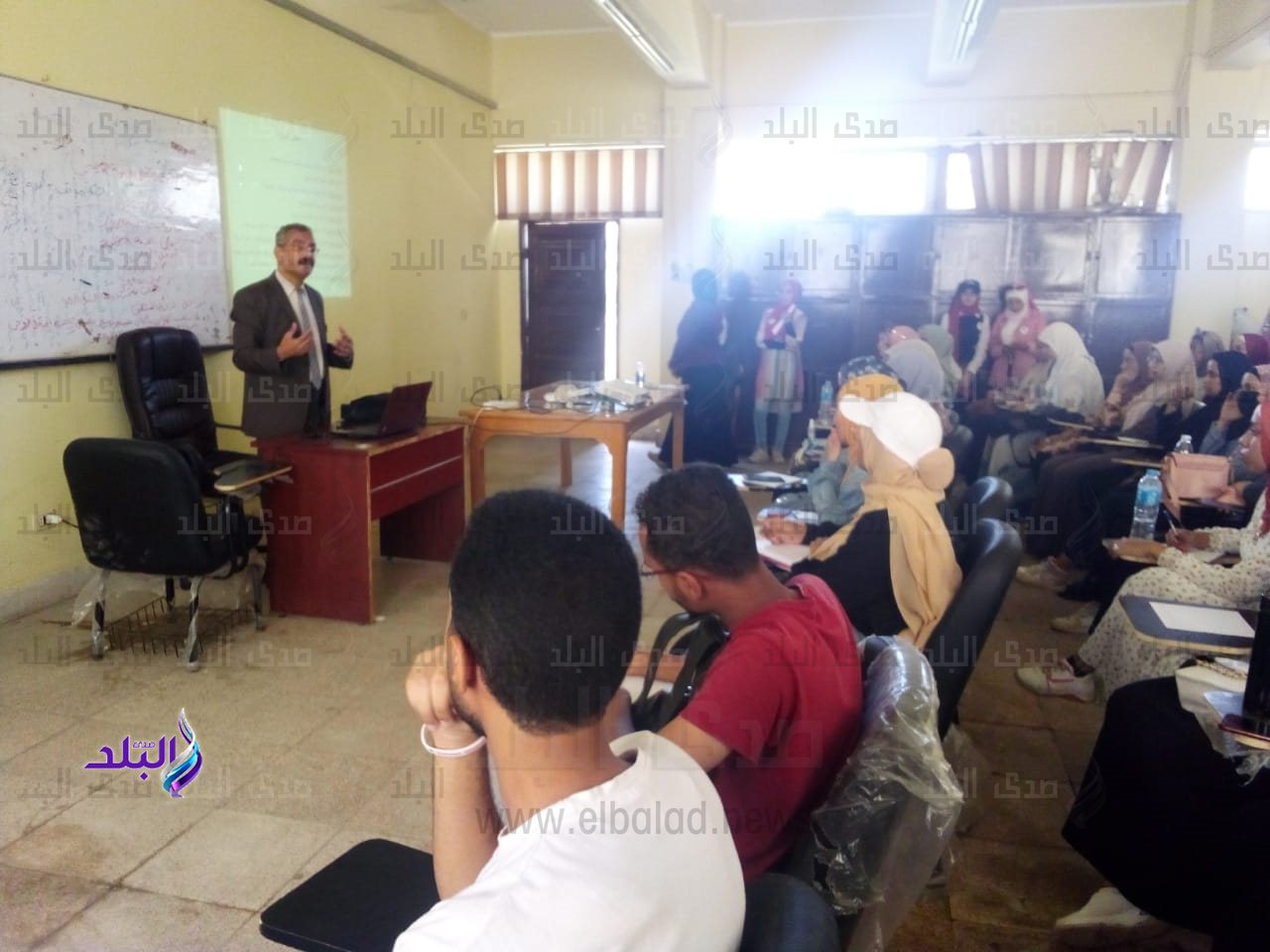 تأهيل الطلاب والطالبات للالتحاق بالمشروع القومي لمحو الأمية