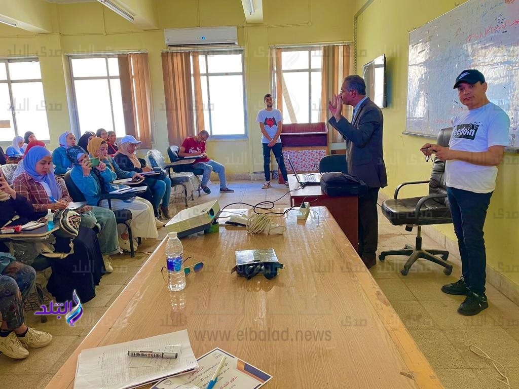 تأهيل الطلاب والطالبات للالتحاق بالمشروع القومي لمحو الأمية