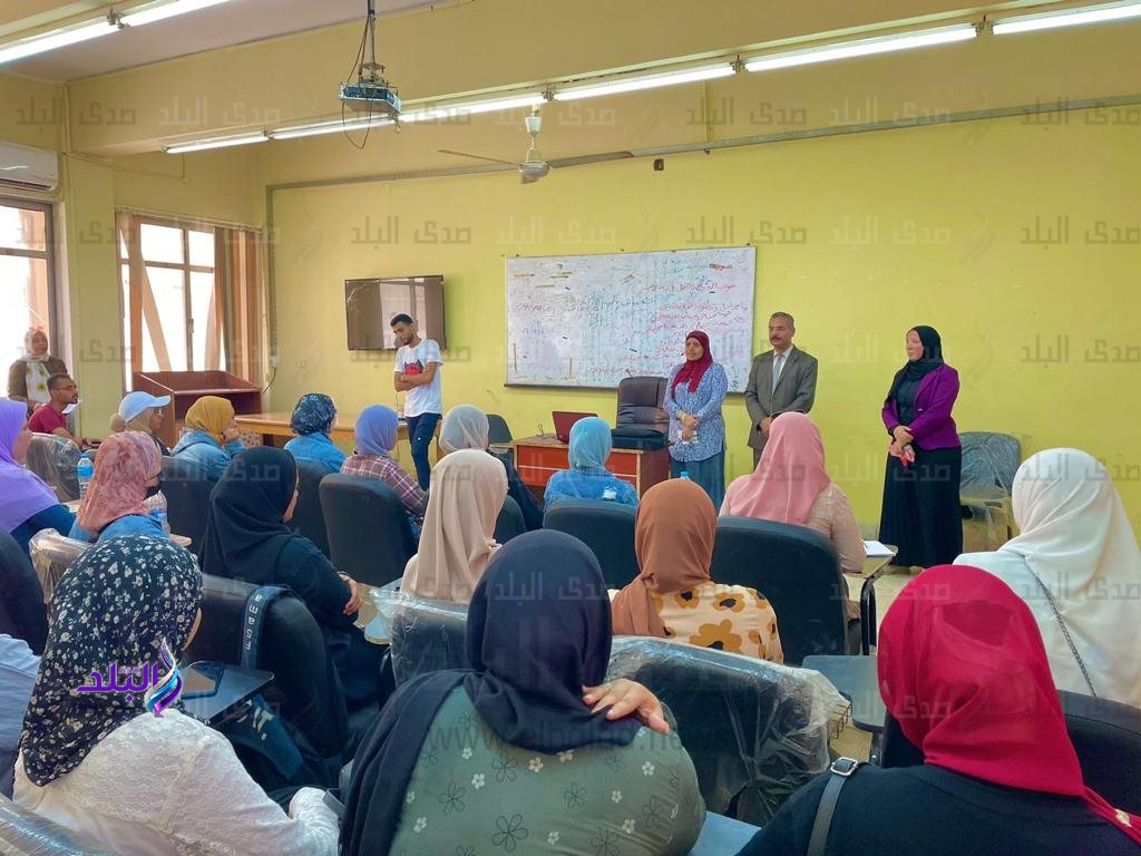 تأهيل الطلاب والطالبات للالتحاق بالمشروع القومي لمحو الأمية