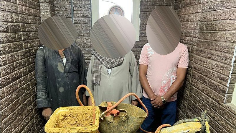 المتهمين