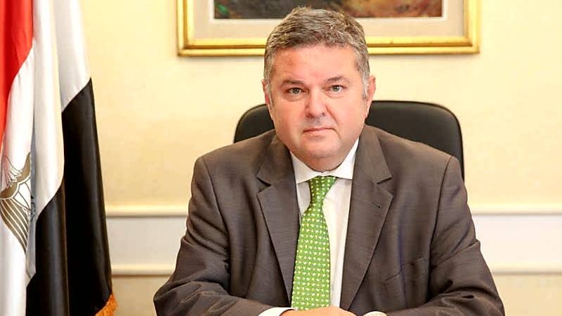 هشام توفيق وزير قطاع الأعمال 