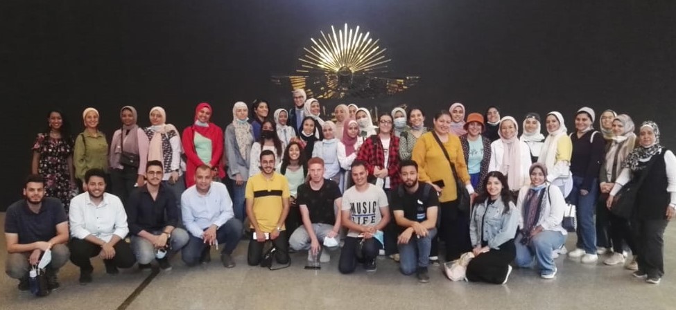 خبر سار المتحف القومى للحضارة لطلبة وخريجي كليات الفنون 