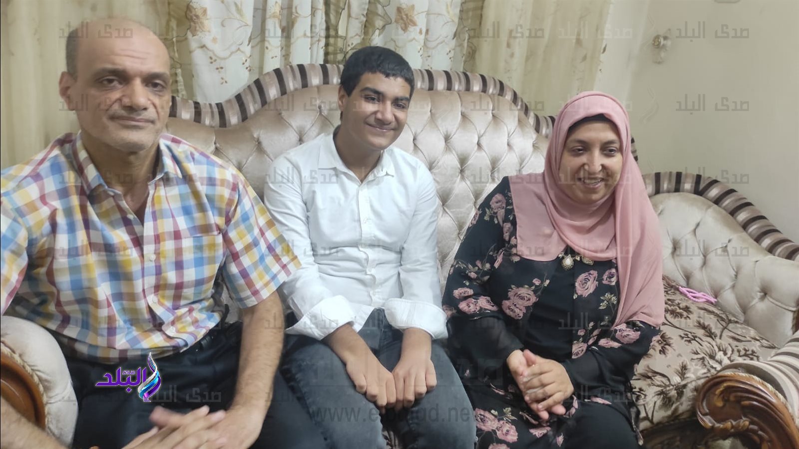 الطالب محمد وأسرته