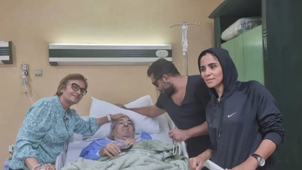فاروق فلوكس في المستشفى