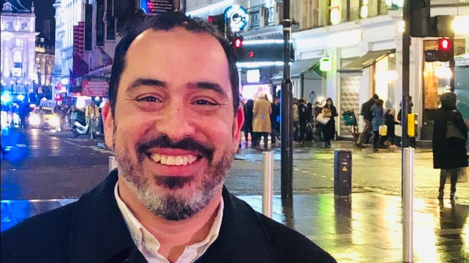 الكاتب فادي زويل