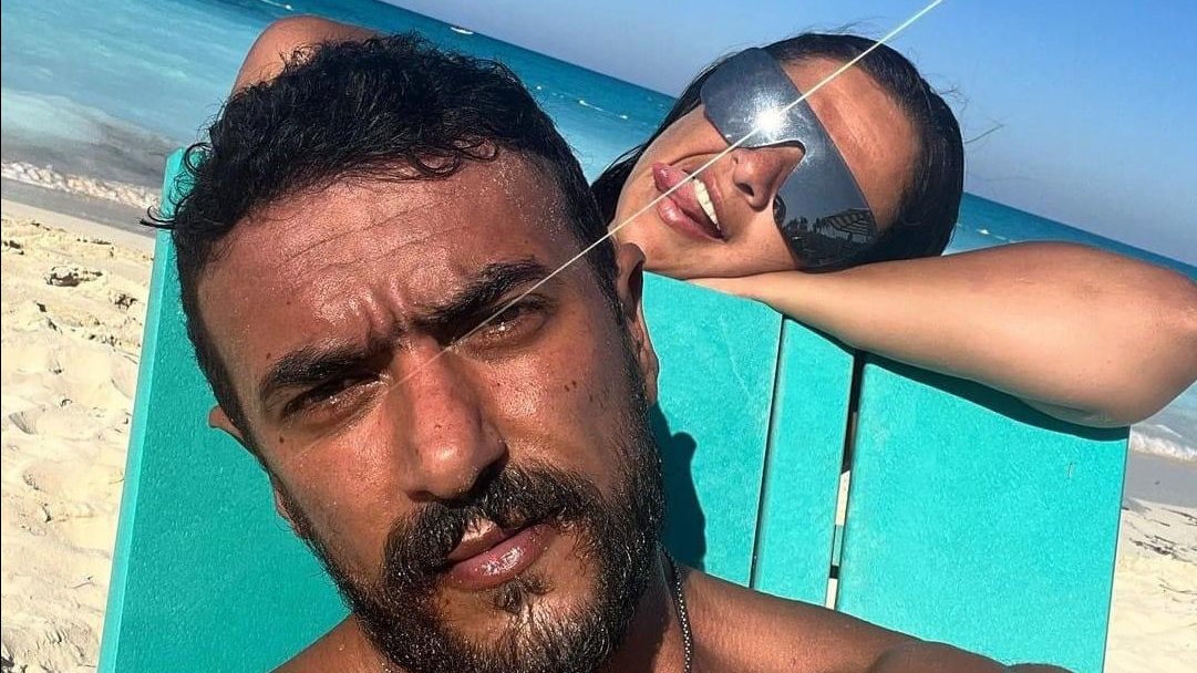ياسمين عبدالعزيز وأحمد العوضي 